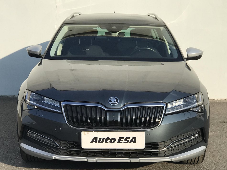 Škoda Superb III 2.0 TDI Scout