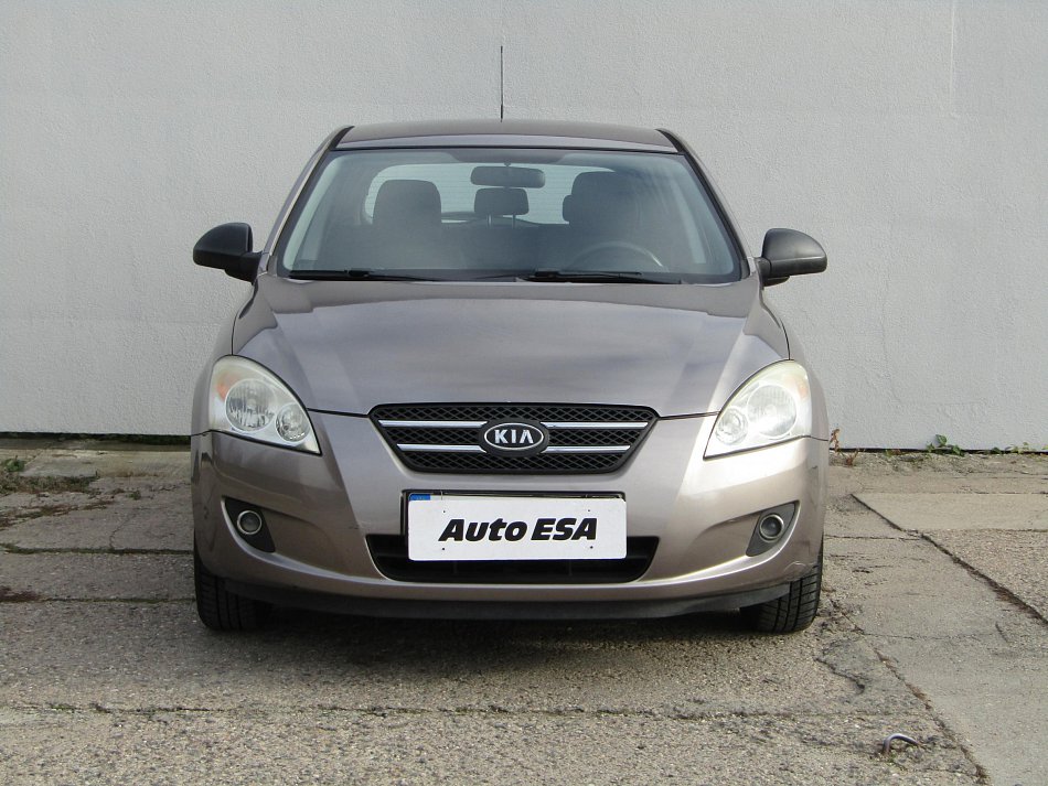 Kia Ceed 1.4i 