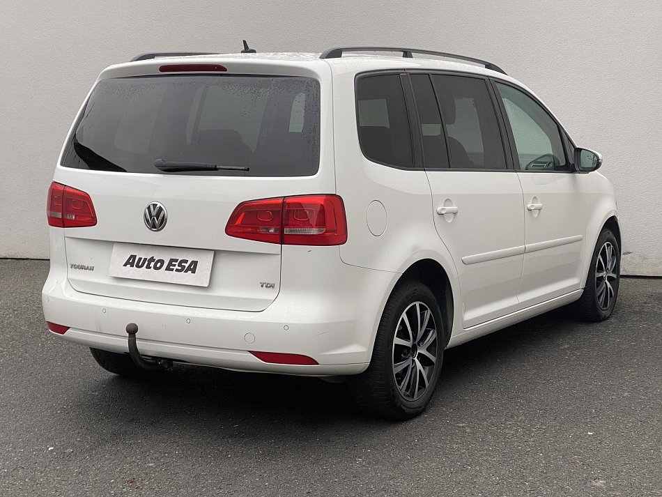 Volkswagen Touran 1.6 TDi 