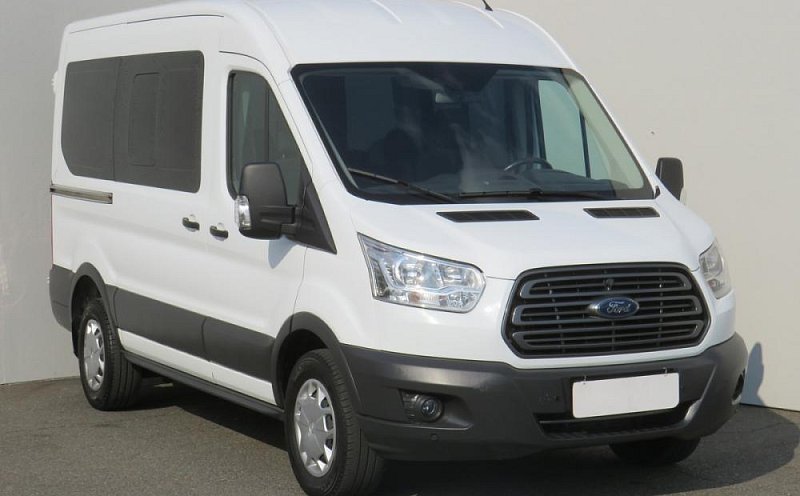 Ford Transit 2.2TDCi Trend L3 9míst