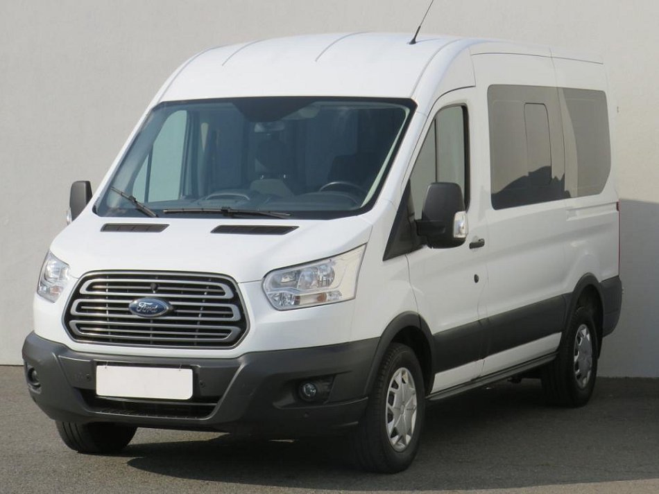 Ford Transit 2.2TDCi Trend L3 9míst