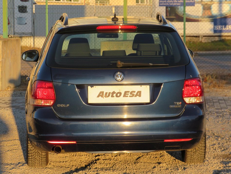 Volkswagen Golf 1.6 TDi 