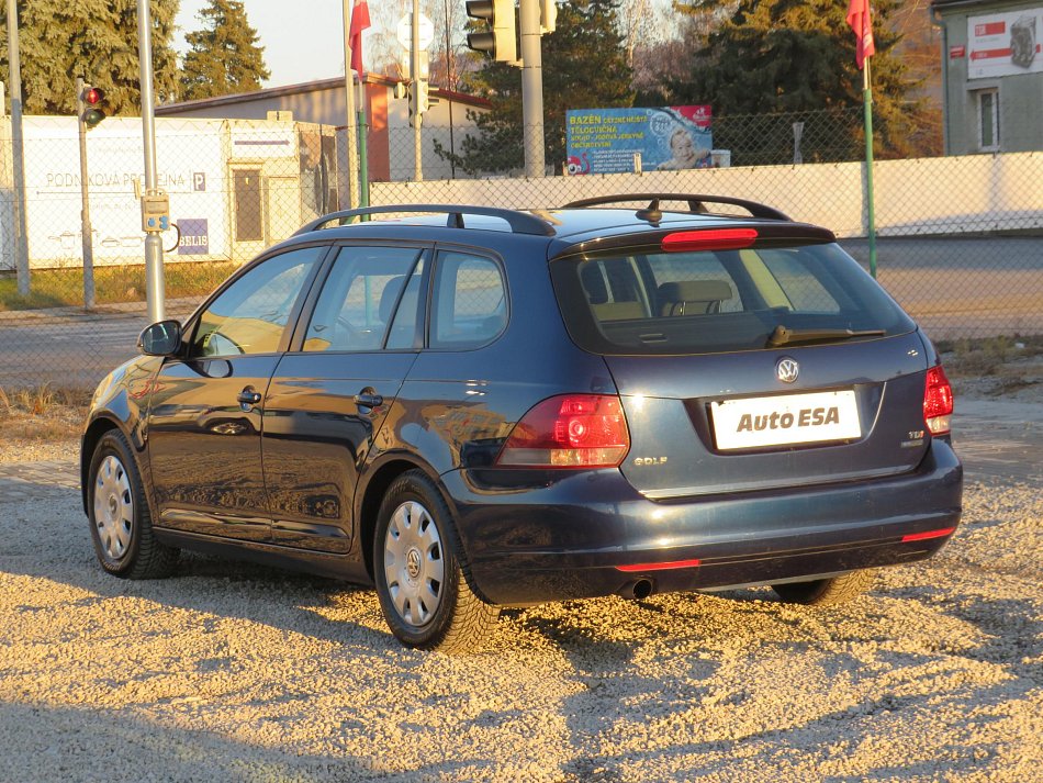 Volkswagen Golf 1.6 TDi 