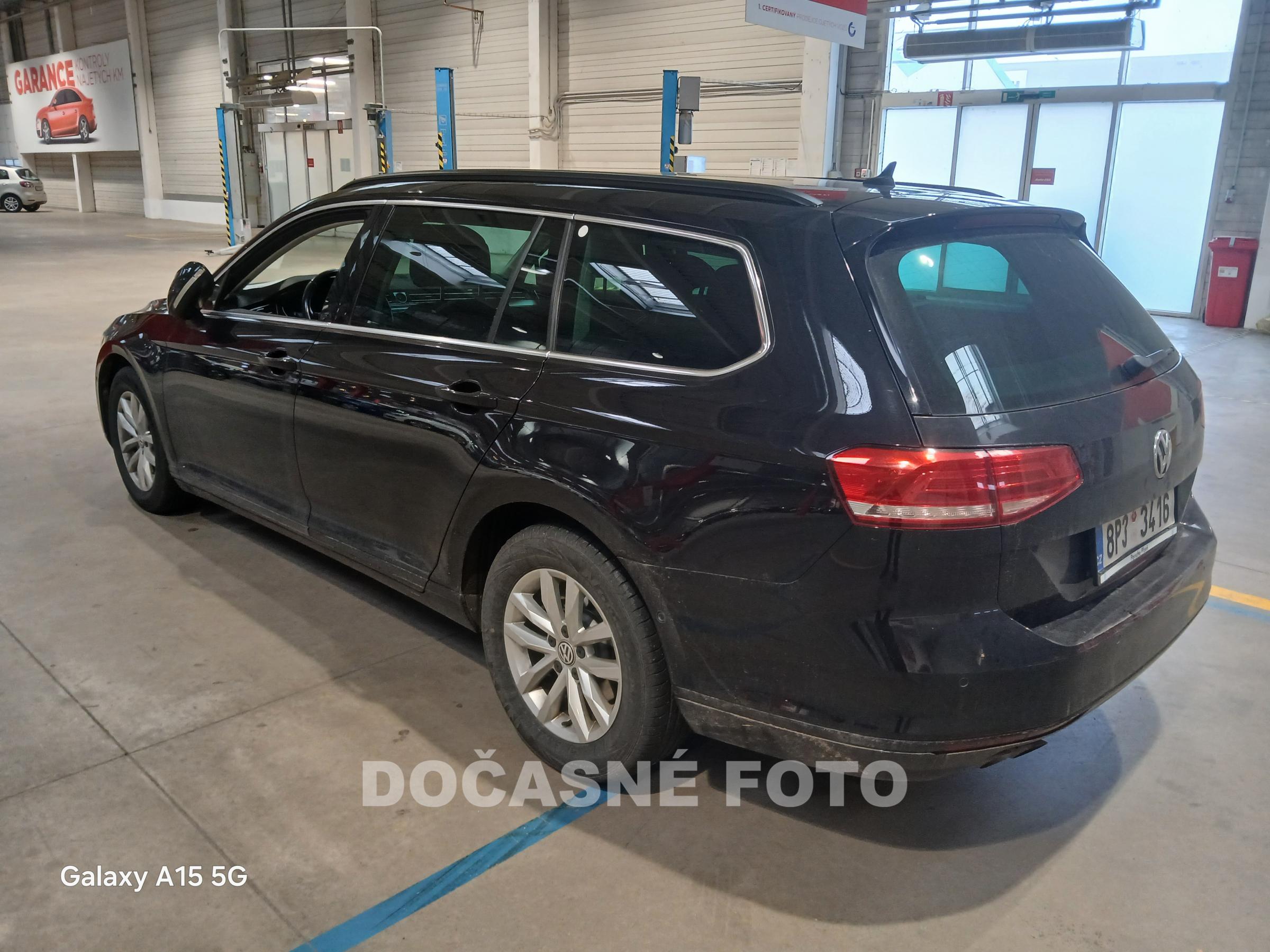 Volkswagen Passat, 2015 - celkový pohled