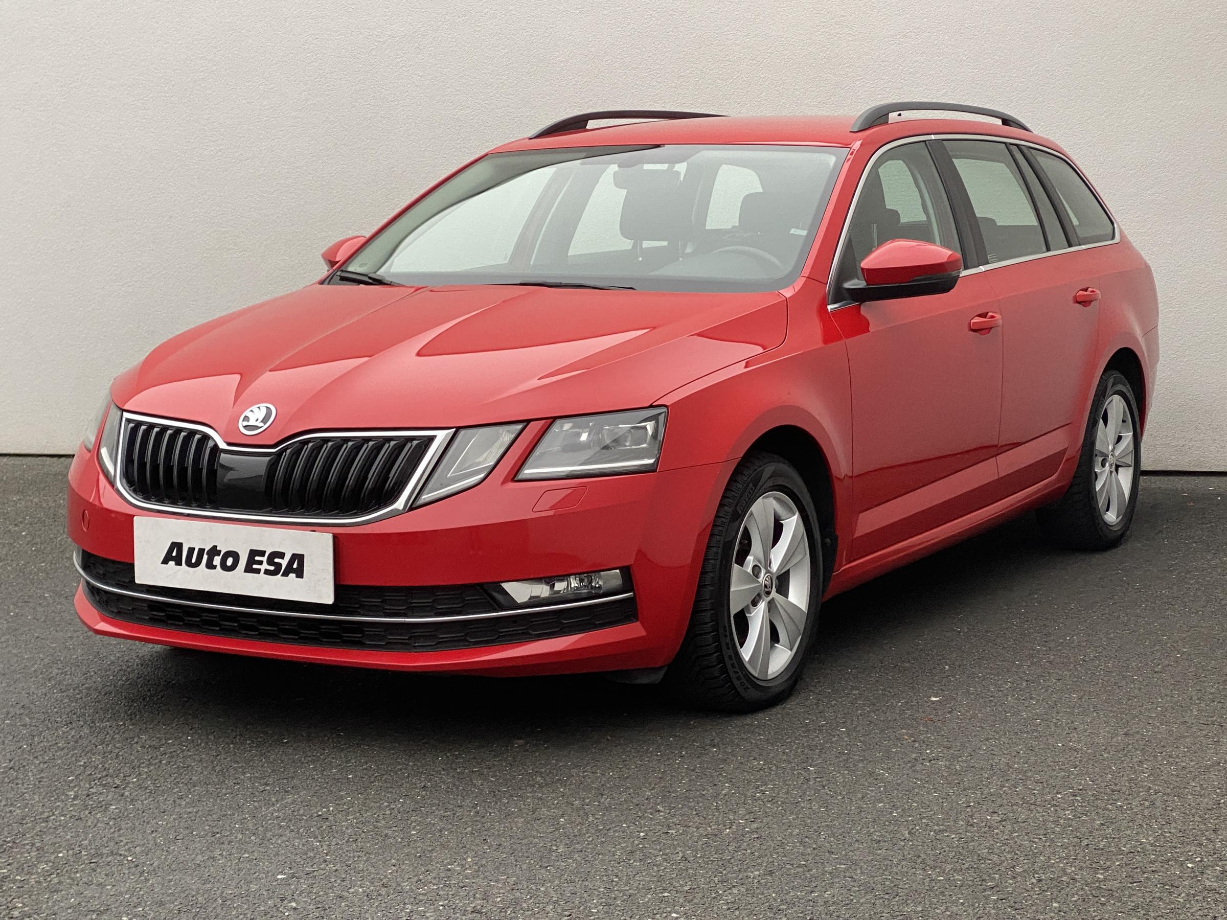 Škoda Octavia III, 2018 - pohled č. 3