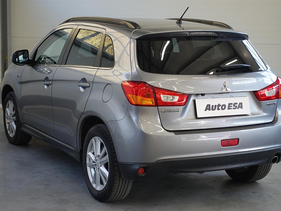 Mitsubishi ASX 1.8 DI-D  4WD