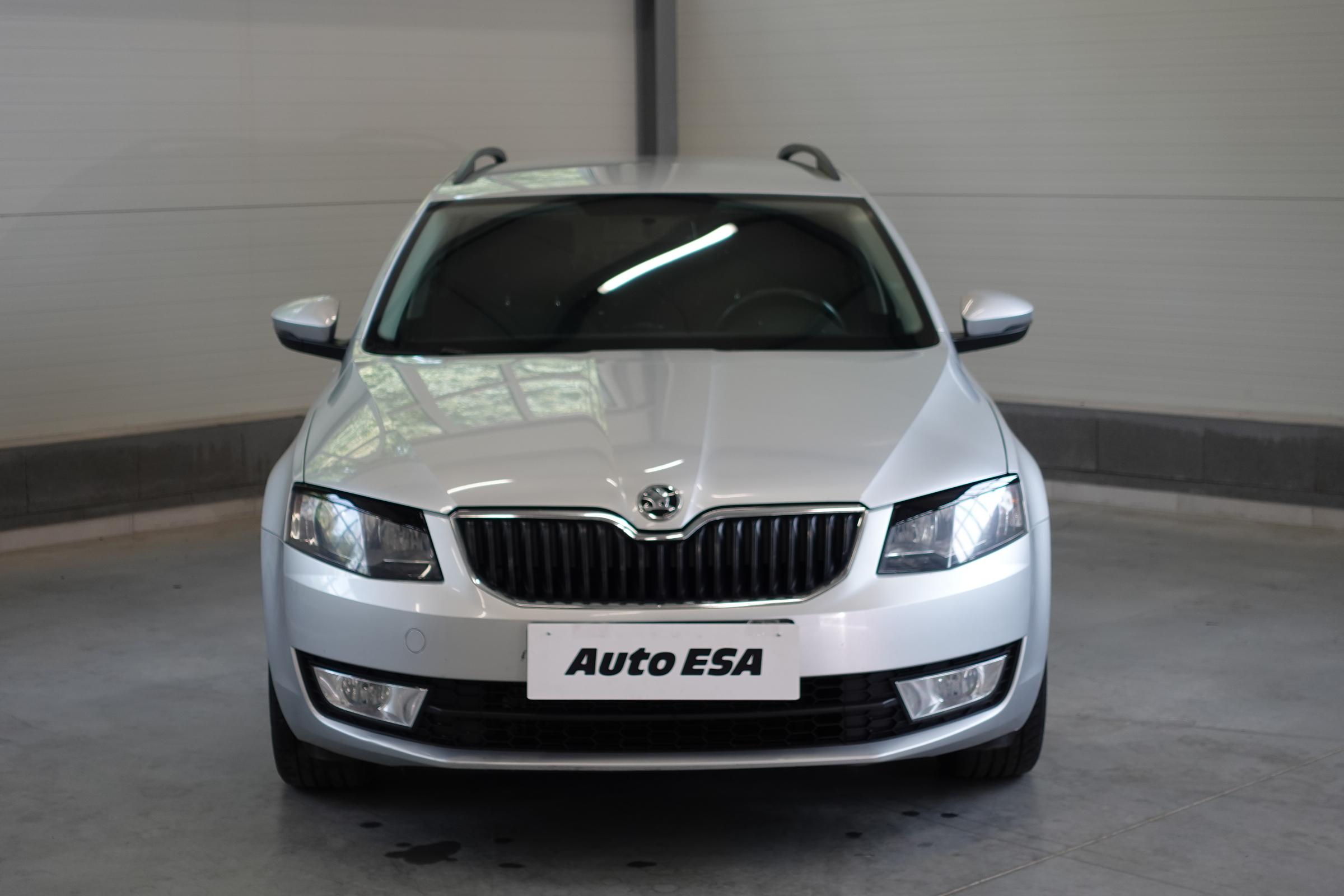 Škoda Octavia III, 2014 - pohled č. 2