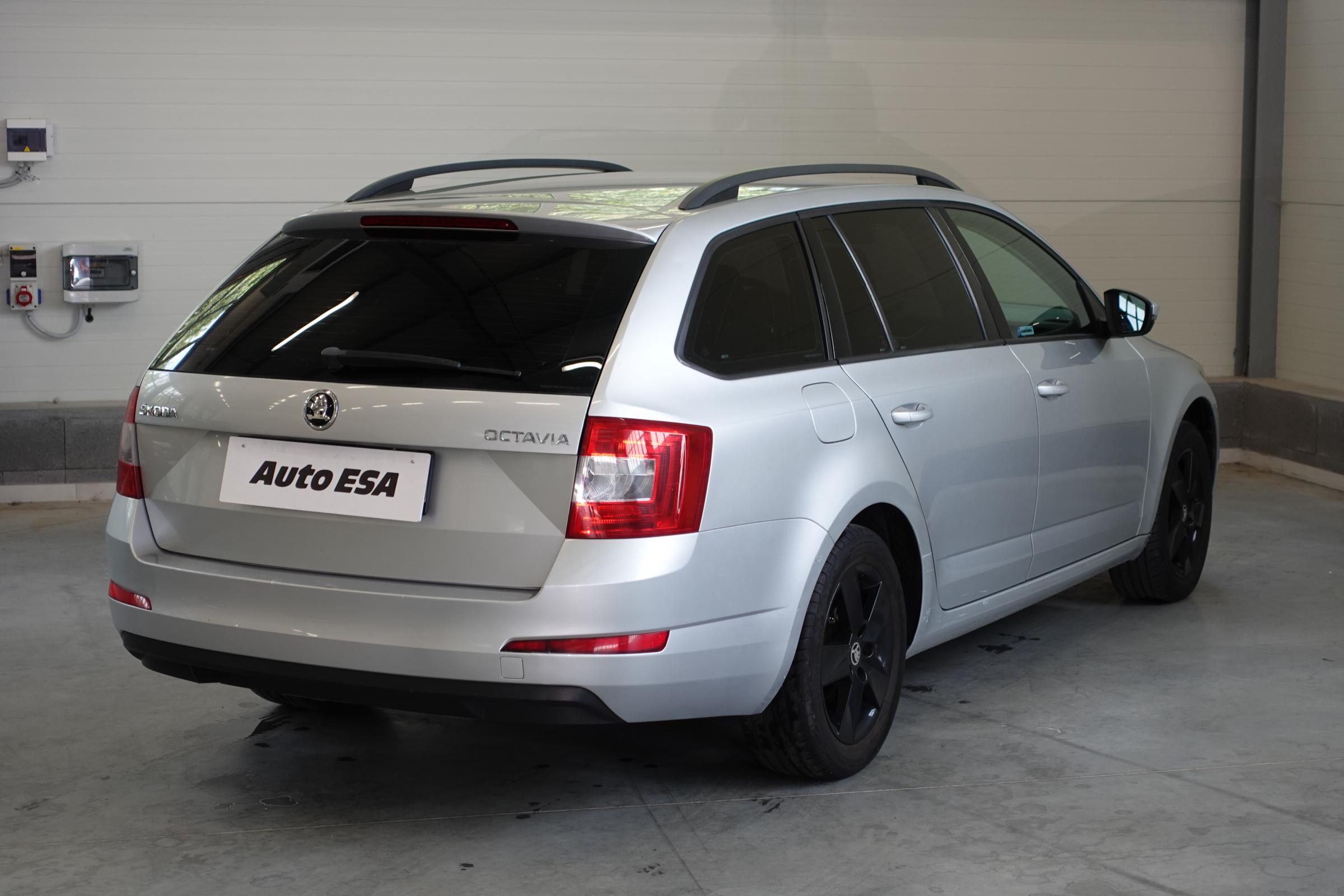 Škoda Octavia III, 2014 - pohled č. 4