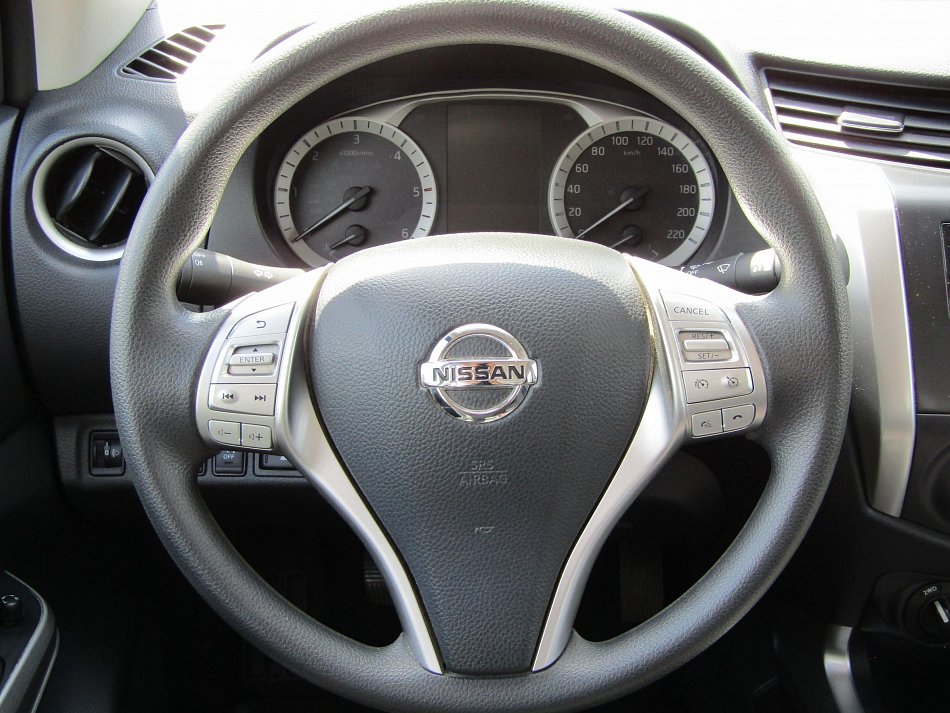 Nissan Navara 2.3d  4x4