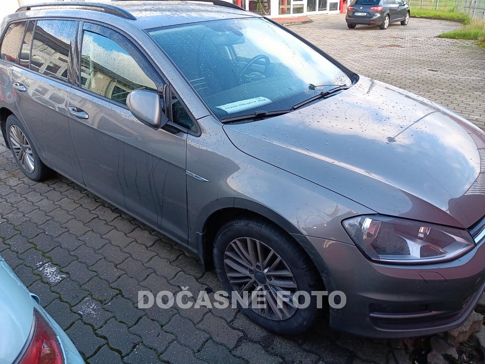 Volkswagen Golf 1.6 TDi 