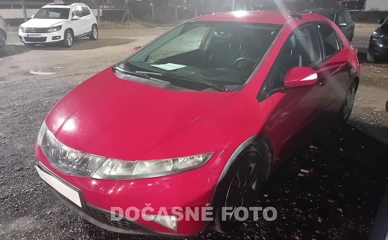 Honda Civic 1.8 i-vtec 