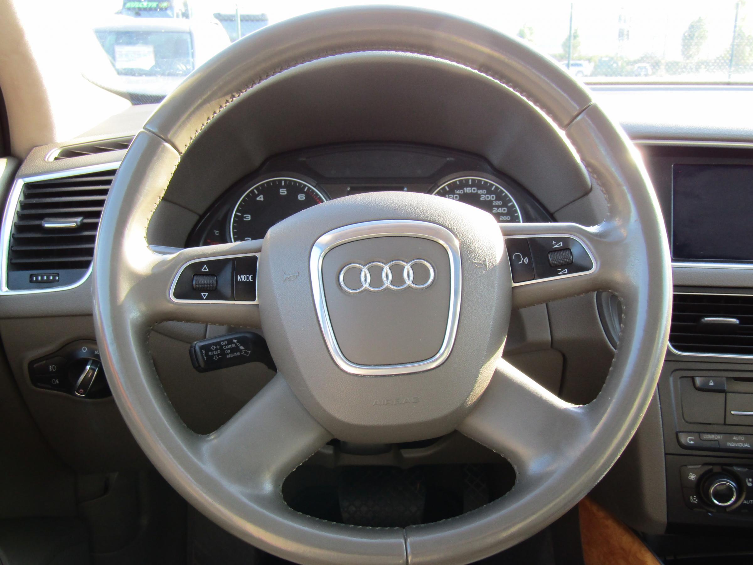 Audi Q5, 2009 - pohled č. 11