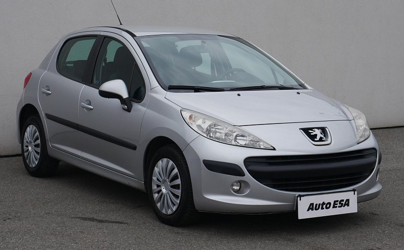 Peugeot 207 1.4 i 