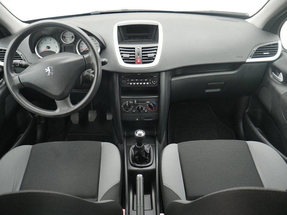 Peugeot 207 1.4 i 