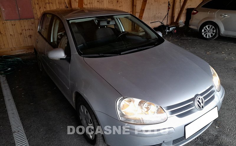 Volkswagen Golf 1.6 