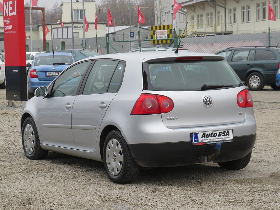 Volkswagen Golf 1.6i 