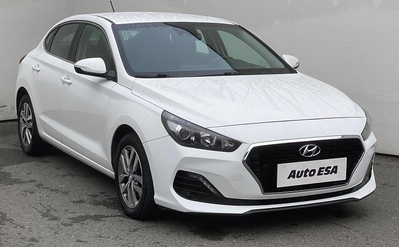 Hyundai I30 1.6 CRDi Trikolor