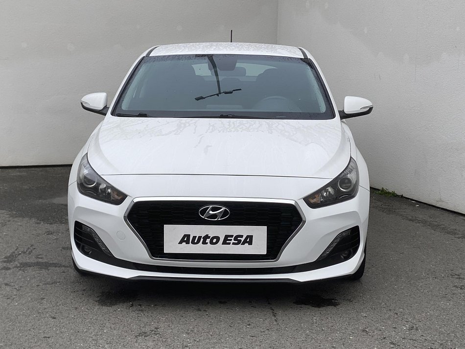 Hyundai I30 1.6 CRDi Trikolor