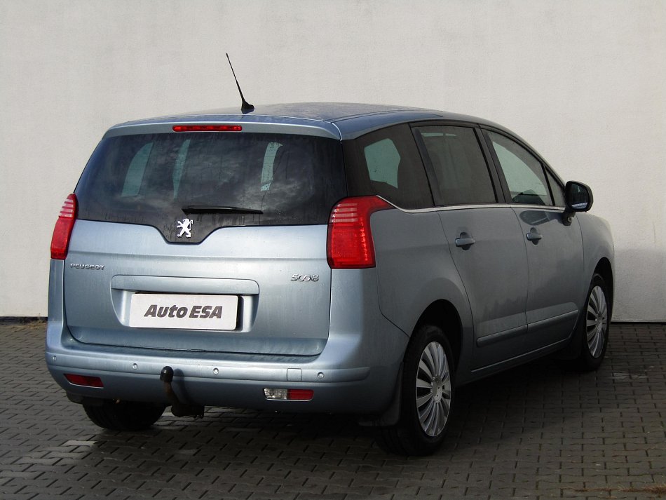 Peugeot 5008 1.6VTi 