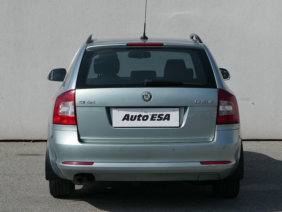 Škoda Octavia II 2.0TDi  4x4