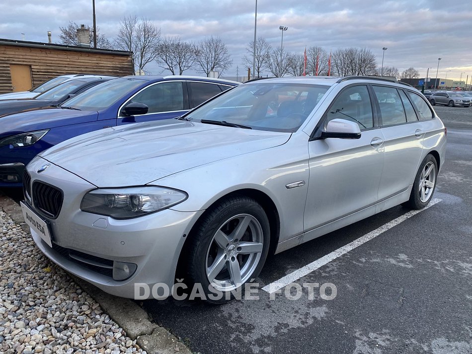 BMW Řada 5 3.0i  535i