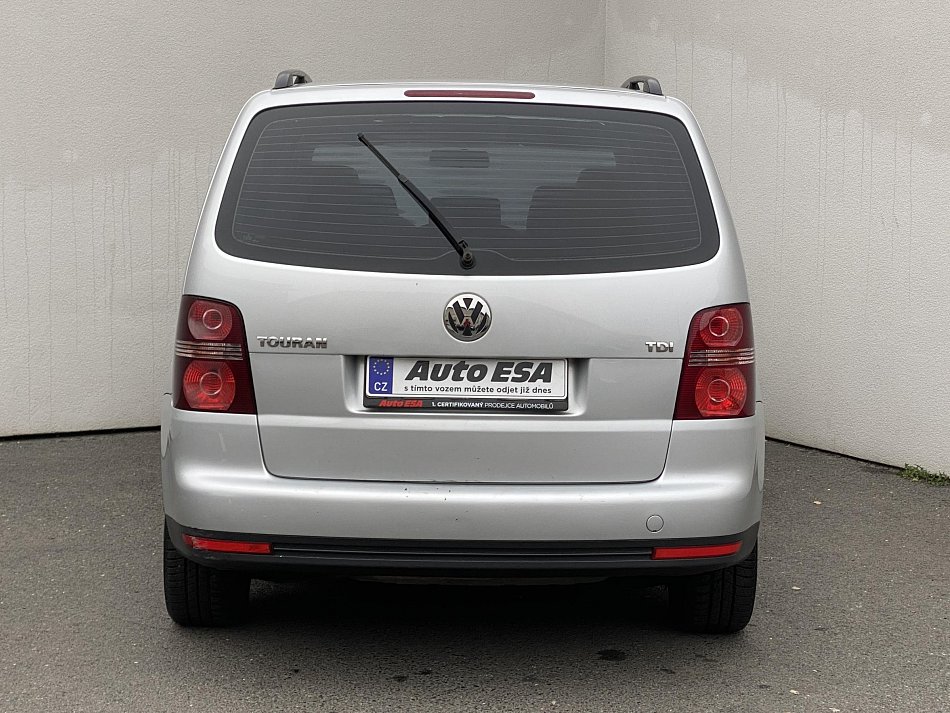 Volkswagen Touran 1.9 TDi  7míst