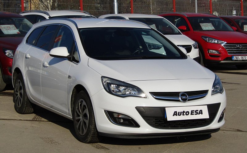 Opel Astra 1.6 CDTi 