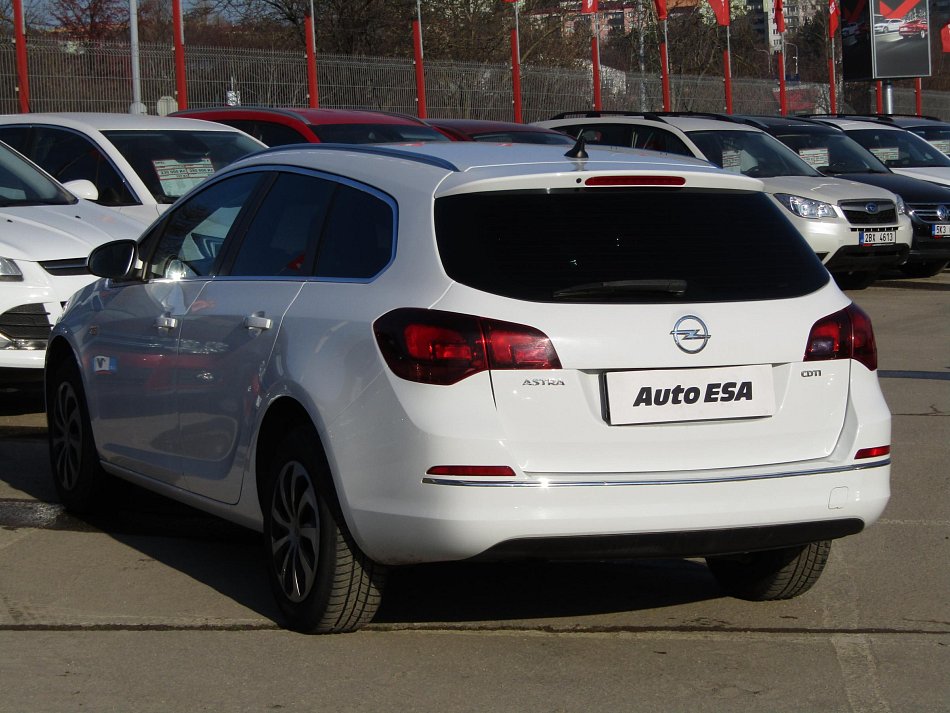 Opel Astra 1.6 CDTi 