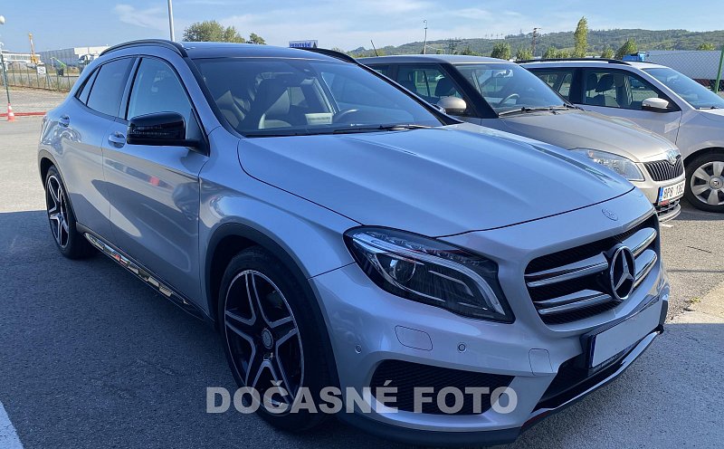 Mercedes-Benz GLA 2.2CDi  220 4M