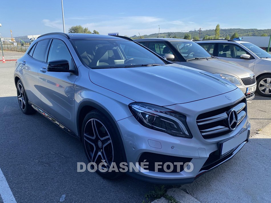 Mercedes-Benz GLA 2.2CDi  220 4M