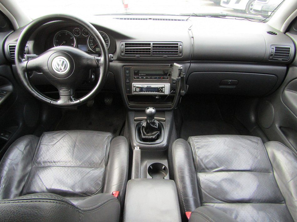 Volkswagen Passat 1.9 TDi 