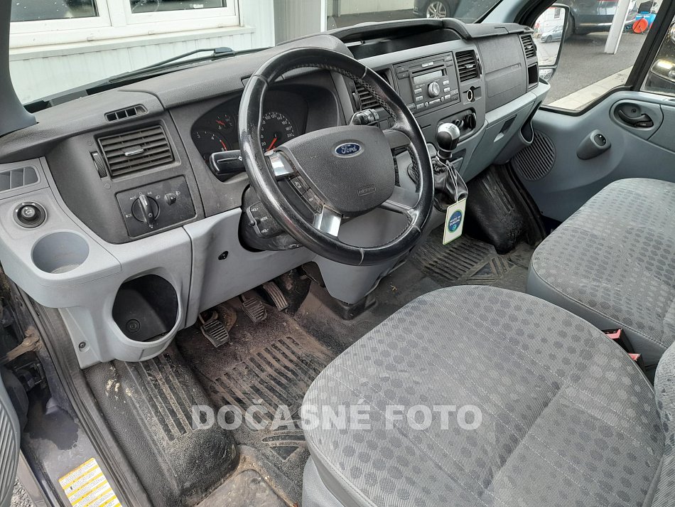 Ford Transit 2.2 TDCI Trend L3 6míst