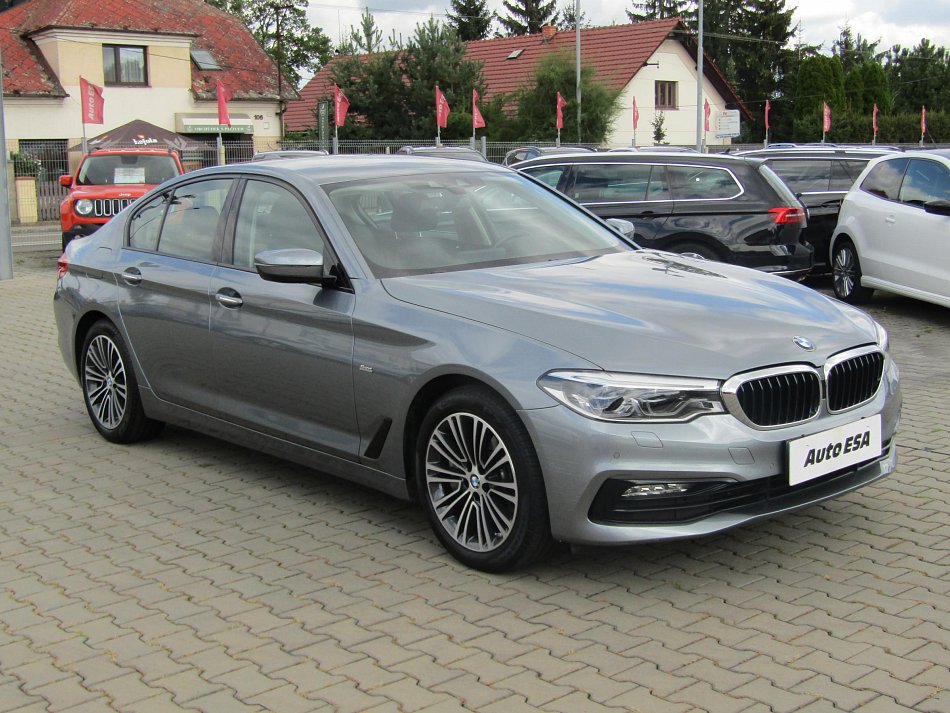 BMW Řada 5 3.0i Sport Line 540i xDrive