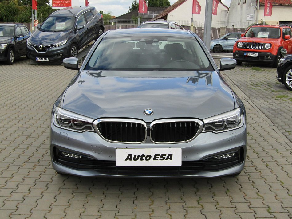 BMW Řada 5 3.0i Sport Line 540i xDrive