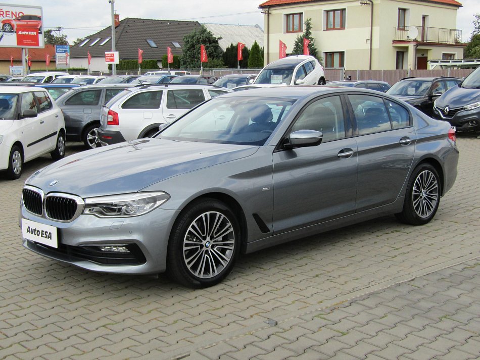 BMW Řada 5 3.0i Sport Line 540i xDrive