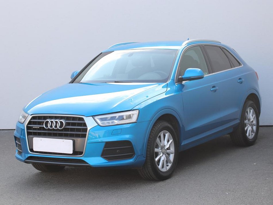 Audi Q3 2.0 TDi S-line Quattro