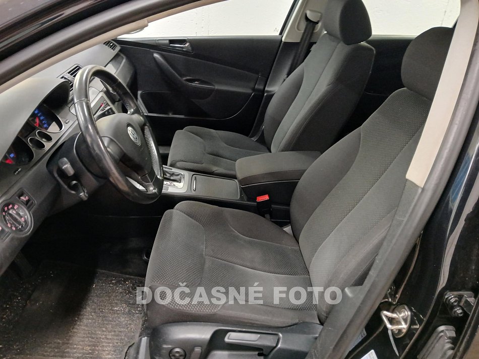 Volkswagen Passat 3.2 FSi 