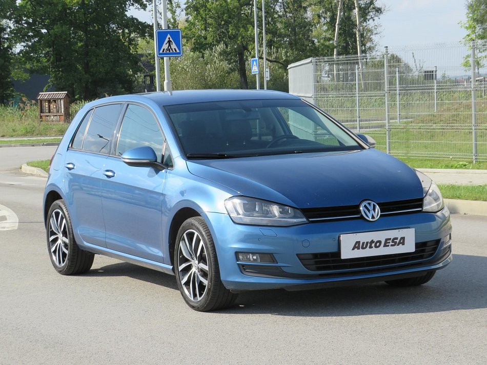 Volkswagen Golf 1.2 TSi 