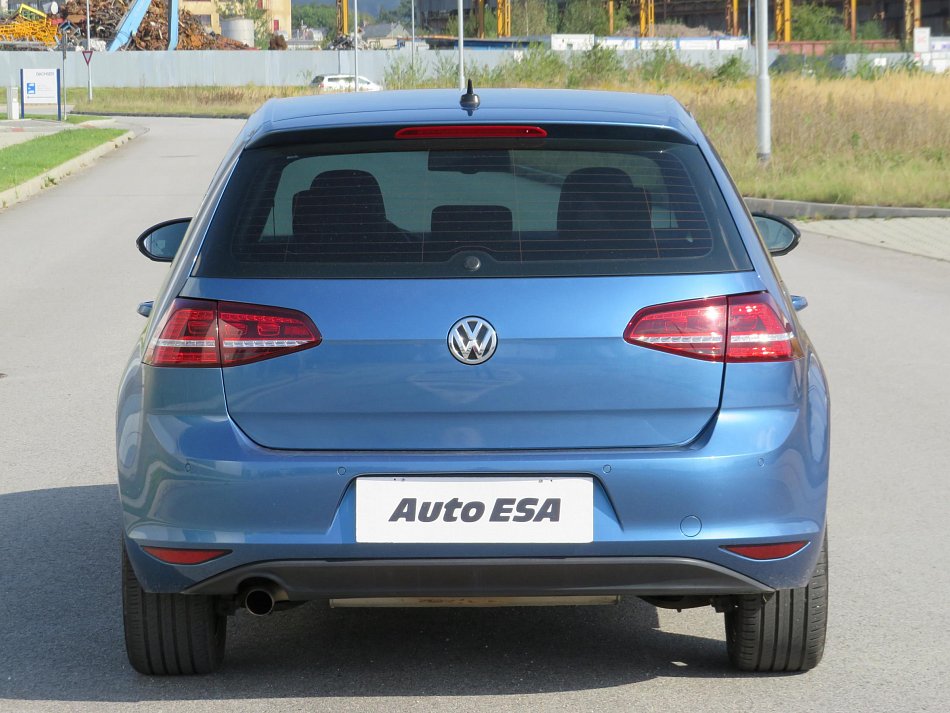 Volkswagen Golf 1.2 TSi 