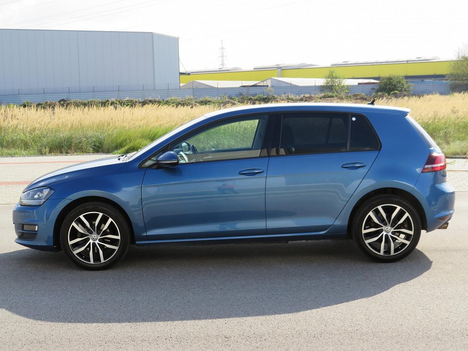 Volkswagen Golf 1.2 TSi 