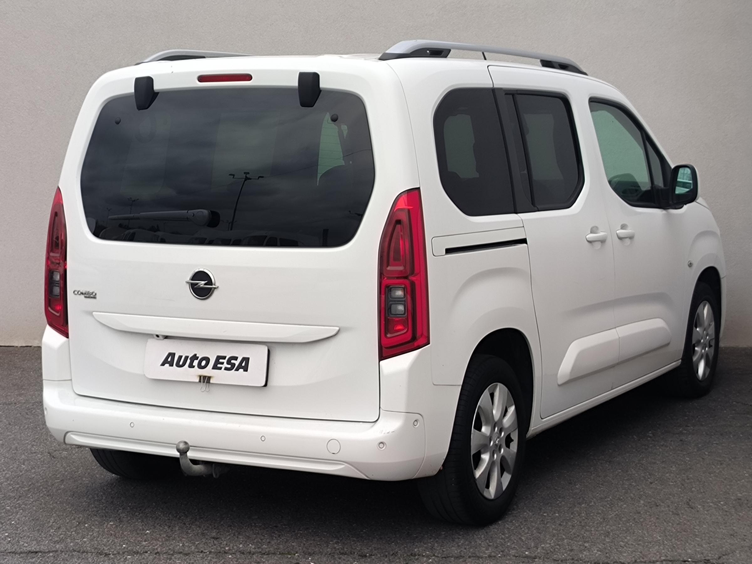 Opel Combo, 2019 - pohled č. 4