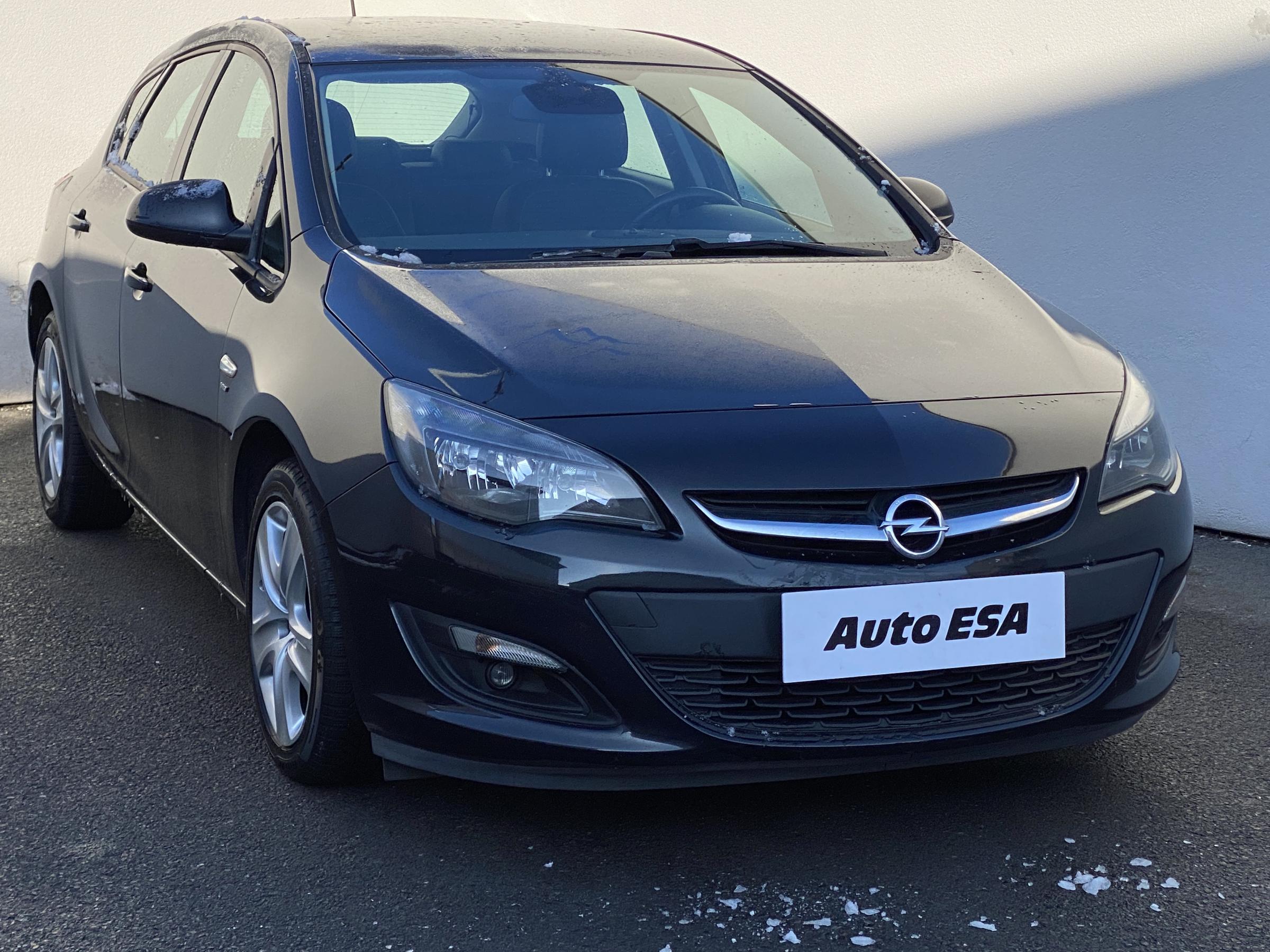 Opel Astra, 2014