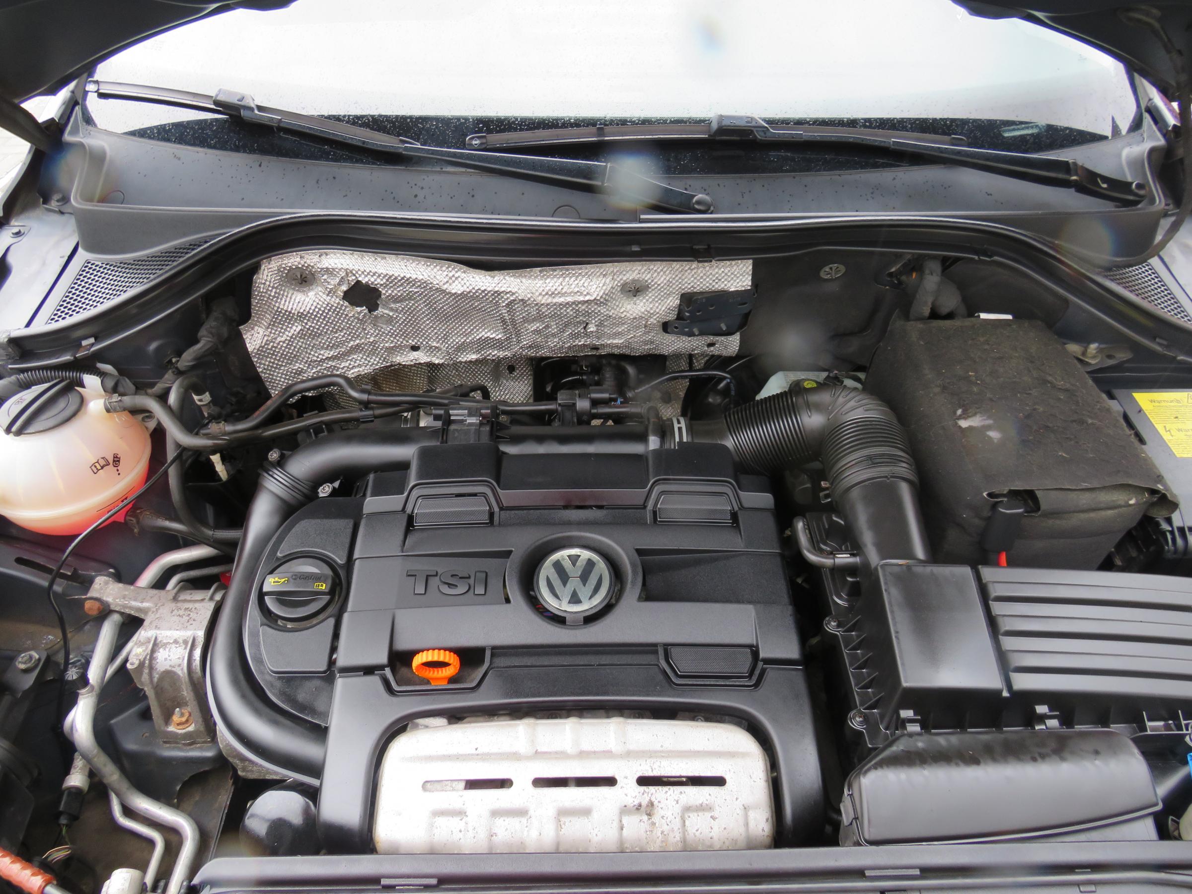Volkswagen Tiguan, 2010 - pohled č. 7