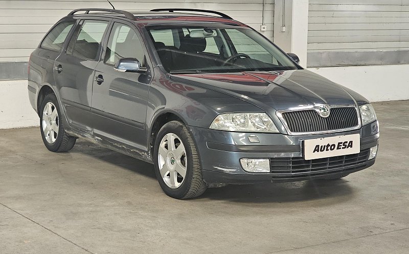 Škoda Octavia II 1.6 FSI 