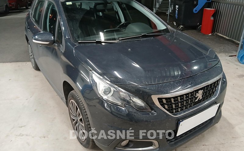 Peugeot 2008 1.2 8T 