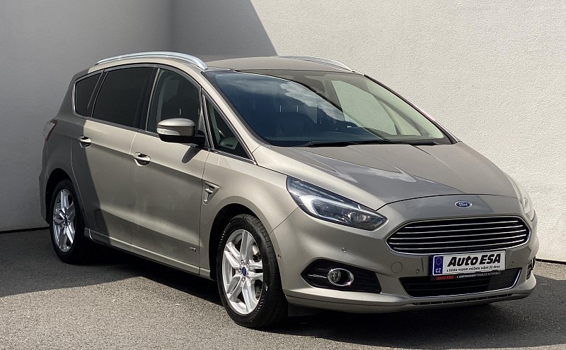 Ford S-MAX 2.0 TDCi  AWD 7míst