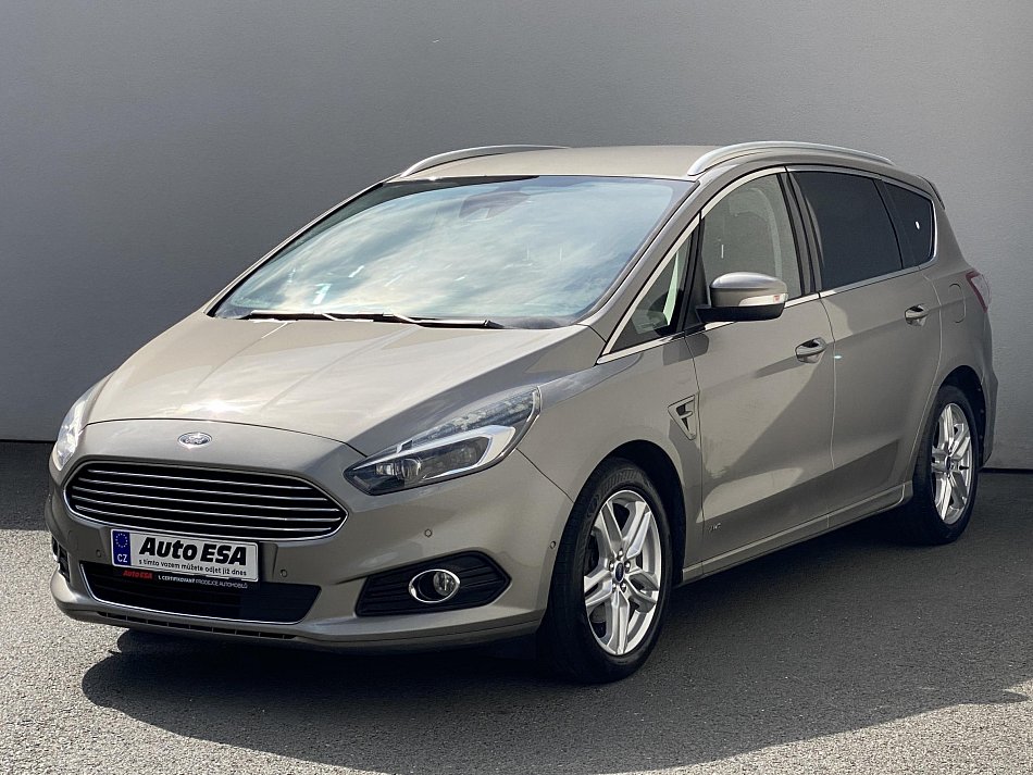 Ford S-MAX 2.0 TDCi  AWD 7míst