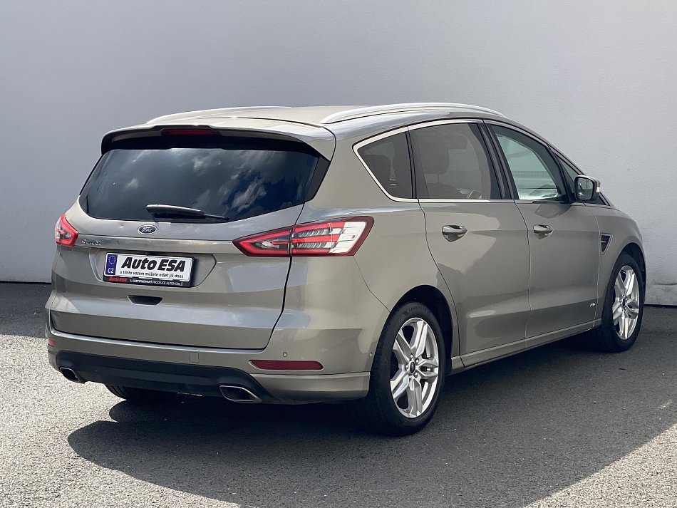 Ford S-MAX 2.0 TDCi  AWD 7míst