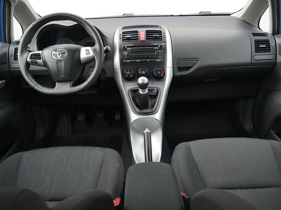 Toyota Auris 1.6 i 