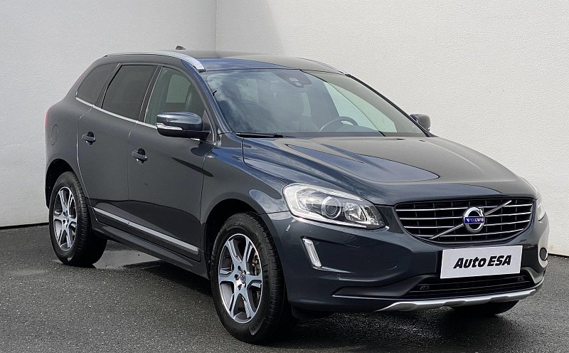 Volvo XC60 2.4 D4 Summum AWD